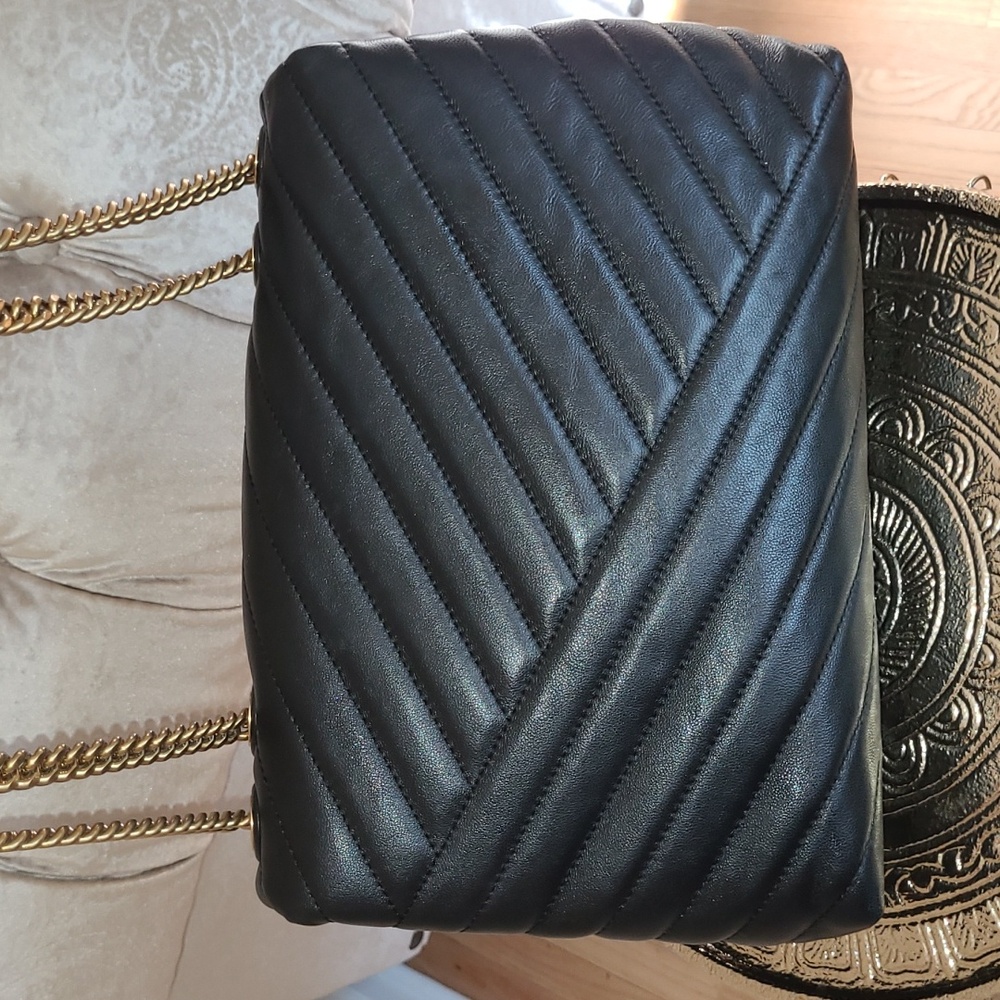 TORY BURCH KIRA CHEVRON SHOULDER BAG - Picture 7 of 14